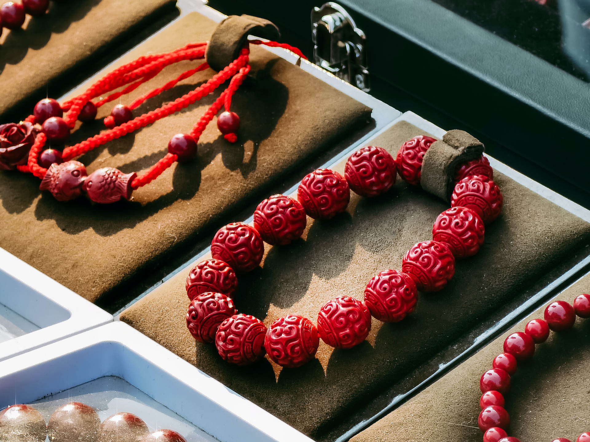 北京小程序開發(fā)，文玩類小程序開發(fā)，搭建交流分享平臺